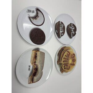 Got Milk Set Of 4 Plates 8" Melamine 1999 Vintage Kids Oreo Pancake Pb&J Cupcake